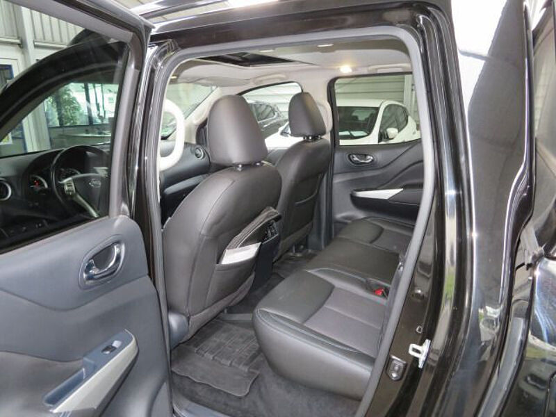 Nissan Navara N-Guard Double Cab 4x4,Seilwinde, Standh. ,