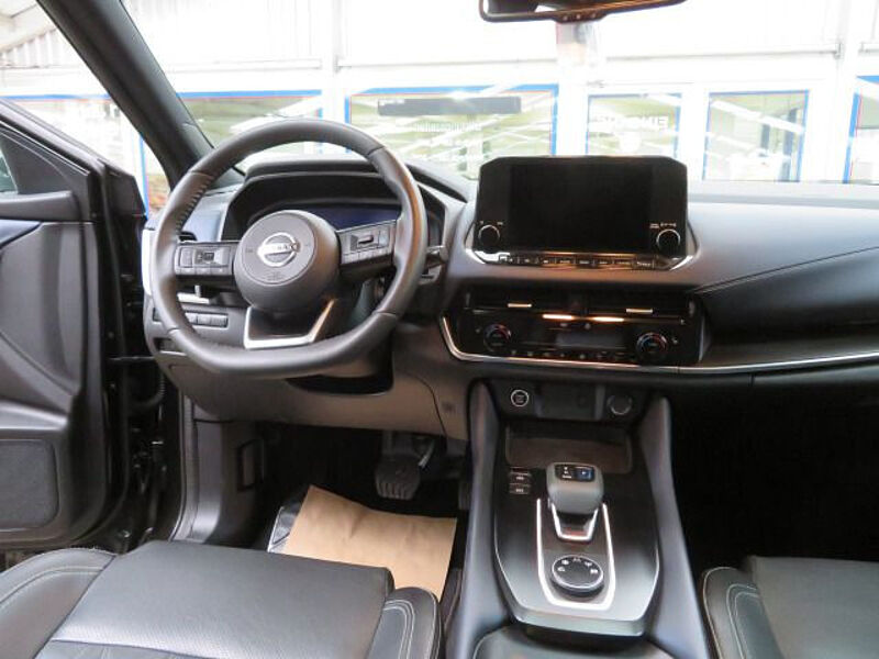 Nissan Qashqai Tekna+ 4x4,20 Zoll, Pano, Pro-Pilot,1.Hand