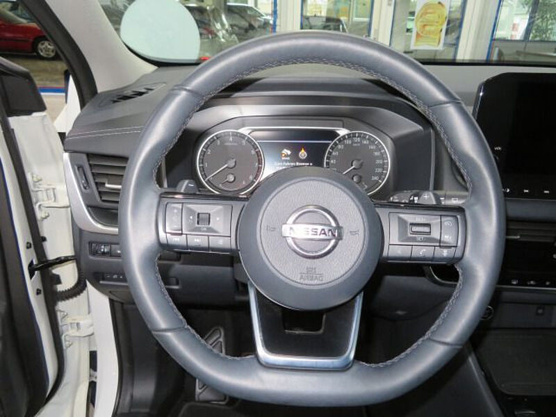 Nissan Qashqai Acenta Autom. ,1.Hand,360 Grad, Winterpaket