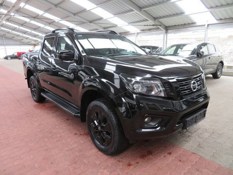 Nissan Navara NP300 N-Guard Double Cab, Rollo, neue Reifen