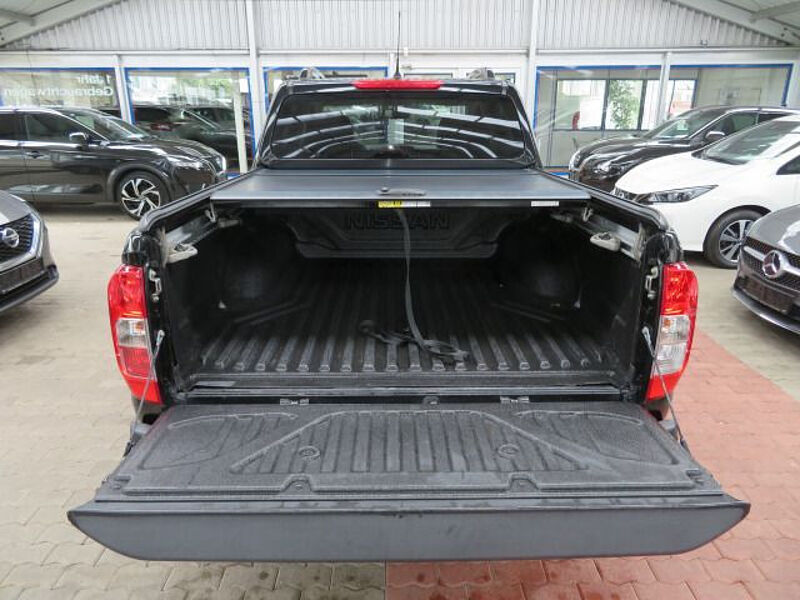 Nissan Navara NP300 N-Guard Double Cab, Rollo, neue Reifen